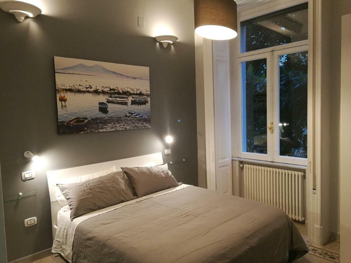 B&B Marange Napoli Bagian luar foto